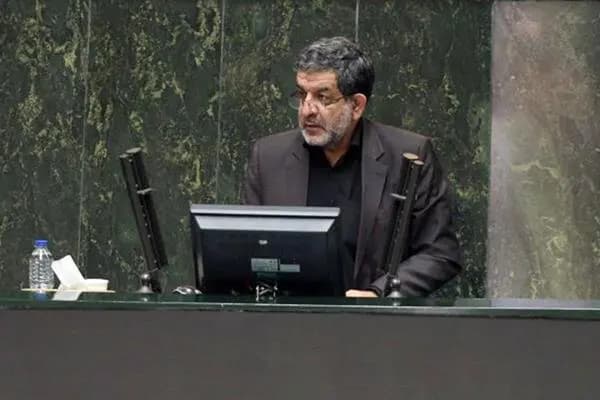 تصویر خبر: تقیپور: ورود دیوان عدالت اداری درباره واگذاری ایرانخودرو فاقد وجاهت قانونی است