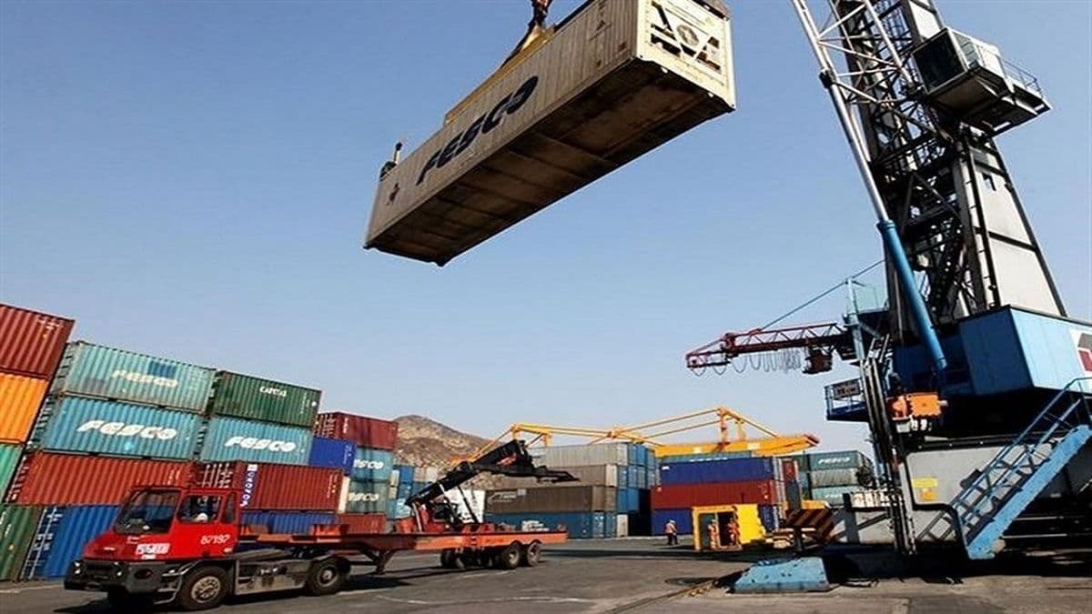 تصویر خبر: احیای شورای عالی صادرات غیرنفتی در آیندهای نزدیک