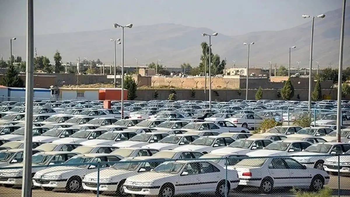تصویر خبر: قیمت خودرو بازار آزاد امروز ۲۱ خرداد/ محصولات ایرانخودرو و سایپا چه قیمتی معامله شدند؟