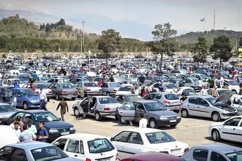 تصویر خبر: بلاتکلیفی قیمتها در بازار خودرو ادامه دارد