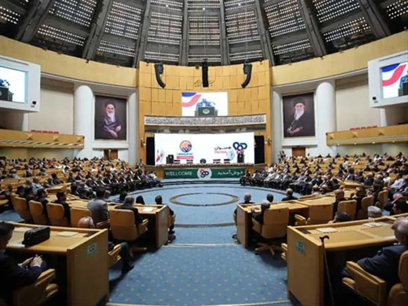 تصویر خبر: برای رفع مشکلات و چالش های صنعت قطعات خودرو، راهی جز اتحاد و همدلی نداریم